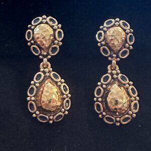 St JOHN Drop Earrings